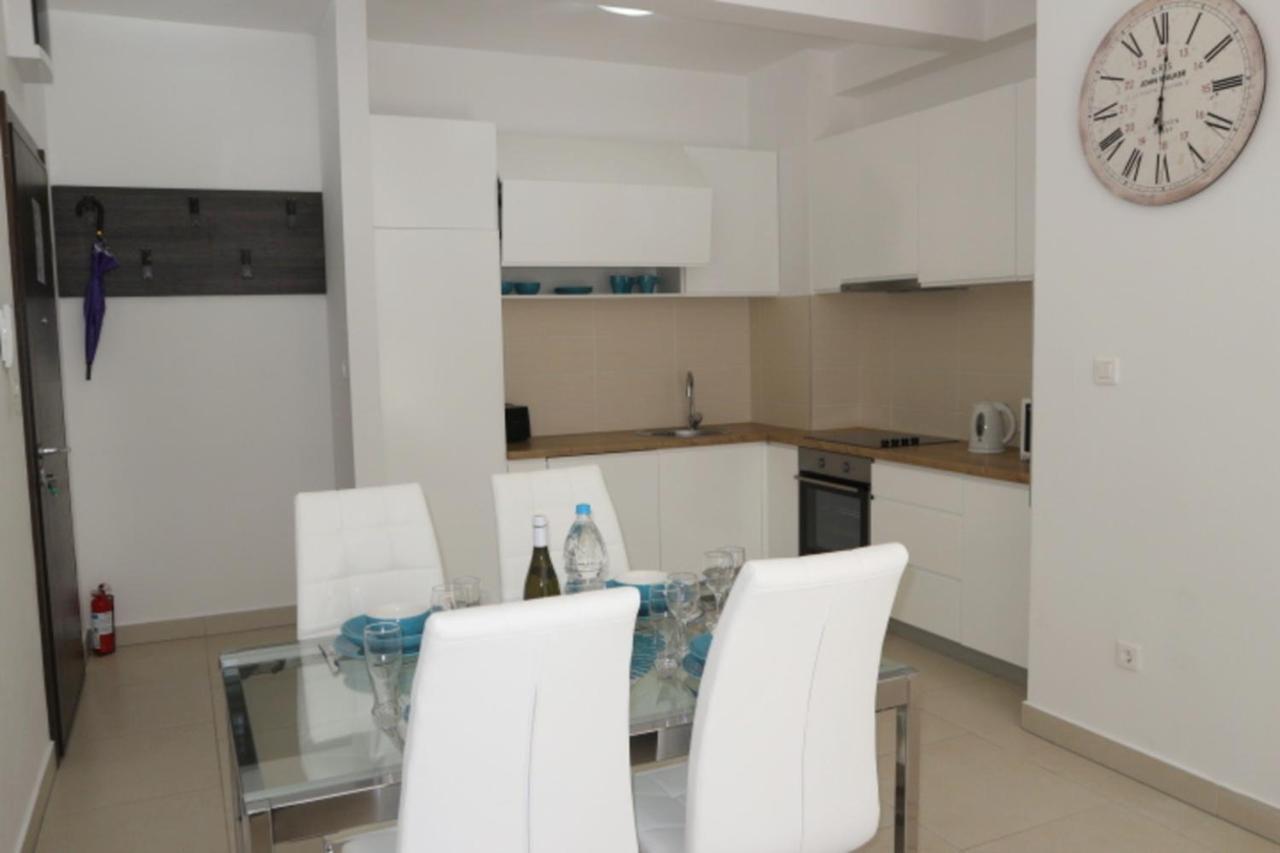 Lavender Bay Apartments D3 Or D5 I By Andreas Crivellaro Donji Morinj Luaran gambar